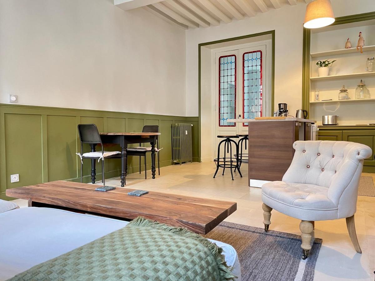 Le Petit Malo Apartment บาเยอ ภายนอก รูปภาพ